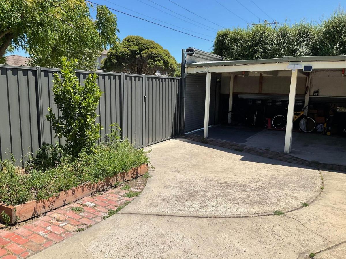Oakleigh Private Unit Villa Exterior foto