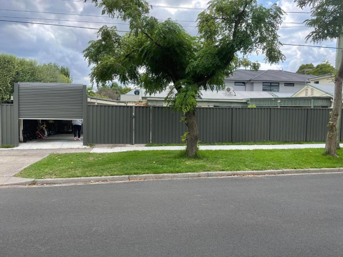 Oakleigh Private Unit Villa Exterior foto